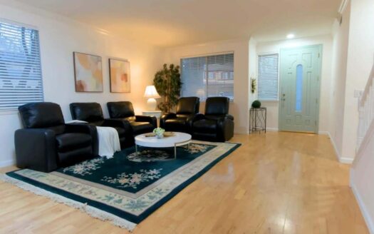 6472 Brook Hollow Cir, Stockton, CA 95219